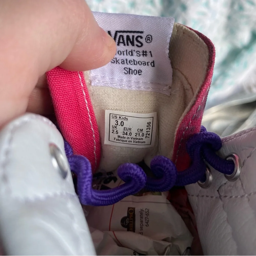 SOLD FBMP Vans girls shoe lot various brands size 3 foot wear lot - Picture 6 of 16